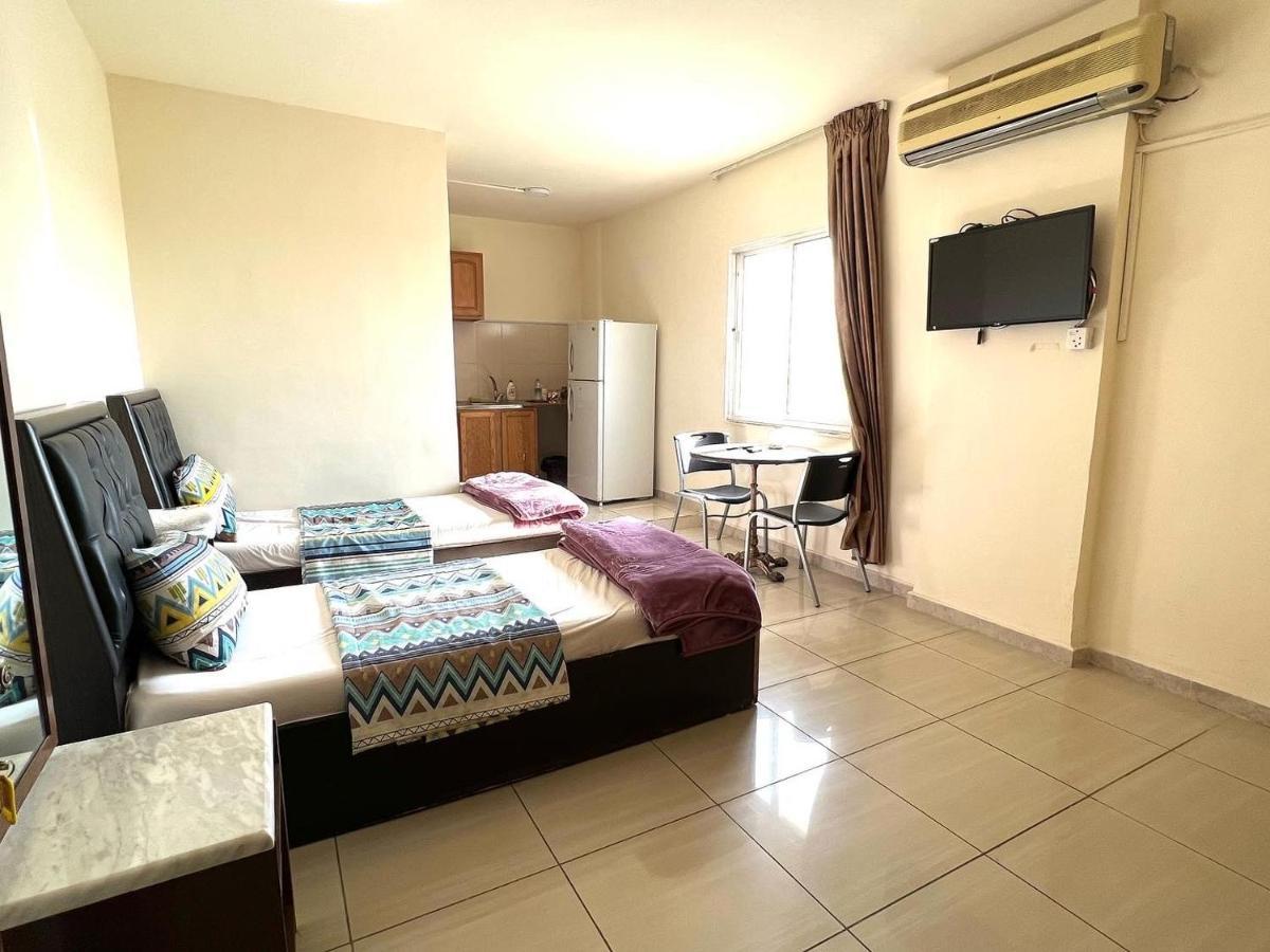 Al Qatal Building Apartment Al Qastal Exterior photo