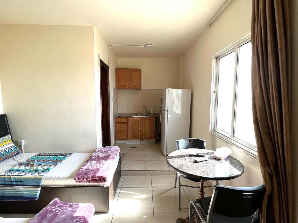 Al Qatal Building Apartment Al Qastal Exterior photo